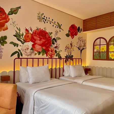 Hemangini Hotel Bandung Eksteriør billede