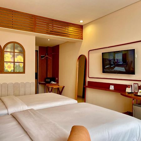 Hemangini Hotel Bandung Eksteriør billede
