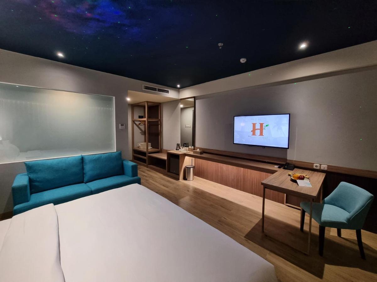 Hemangini Hotel Bandung Eksteriør billede