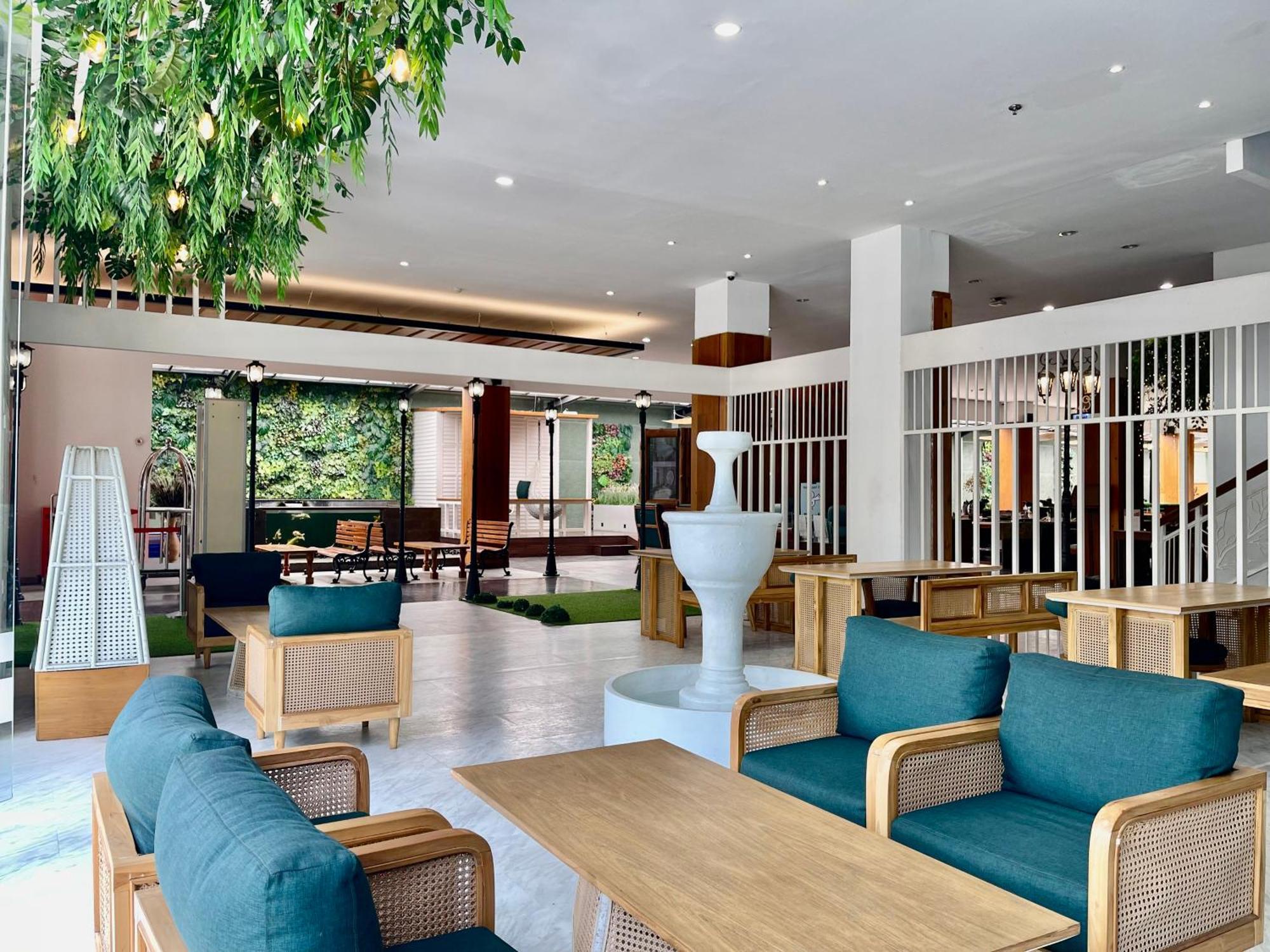 Hemangini Hotel Bandung Eksteriør billede