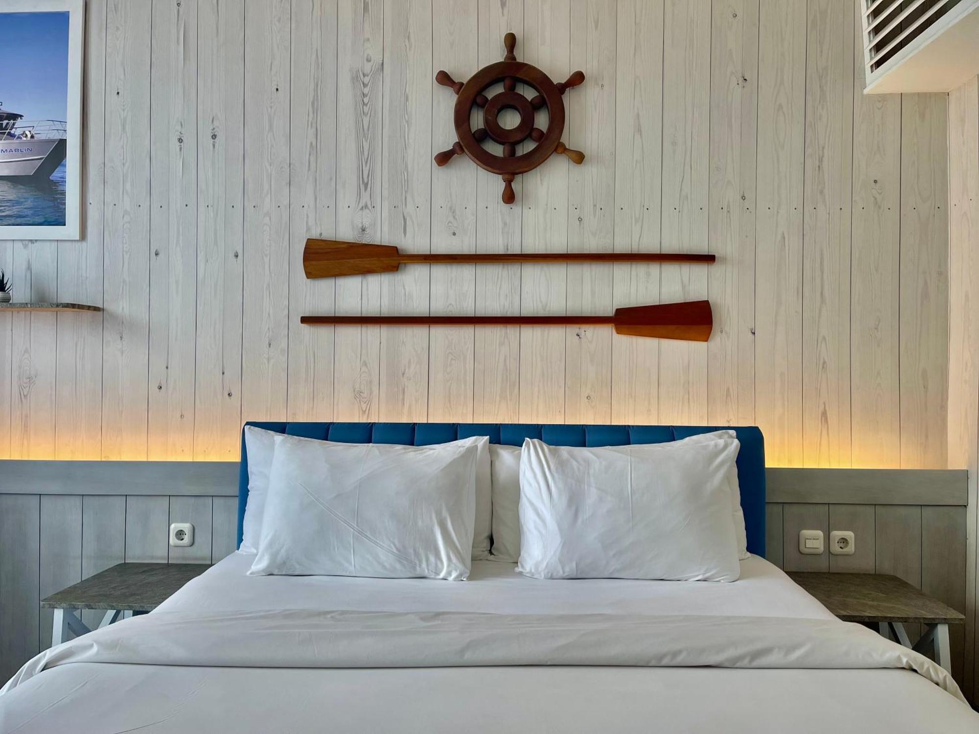 Hemangini Hotel Bandung Eksteriør billede
